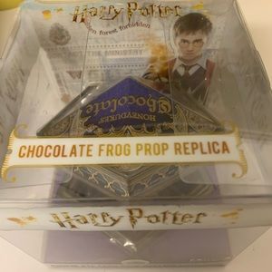 Harry Potter chocolate frog replica